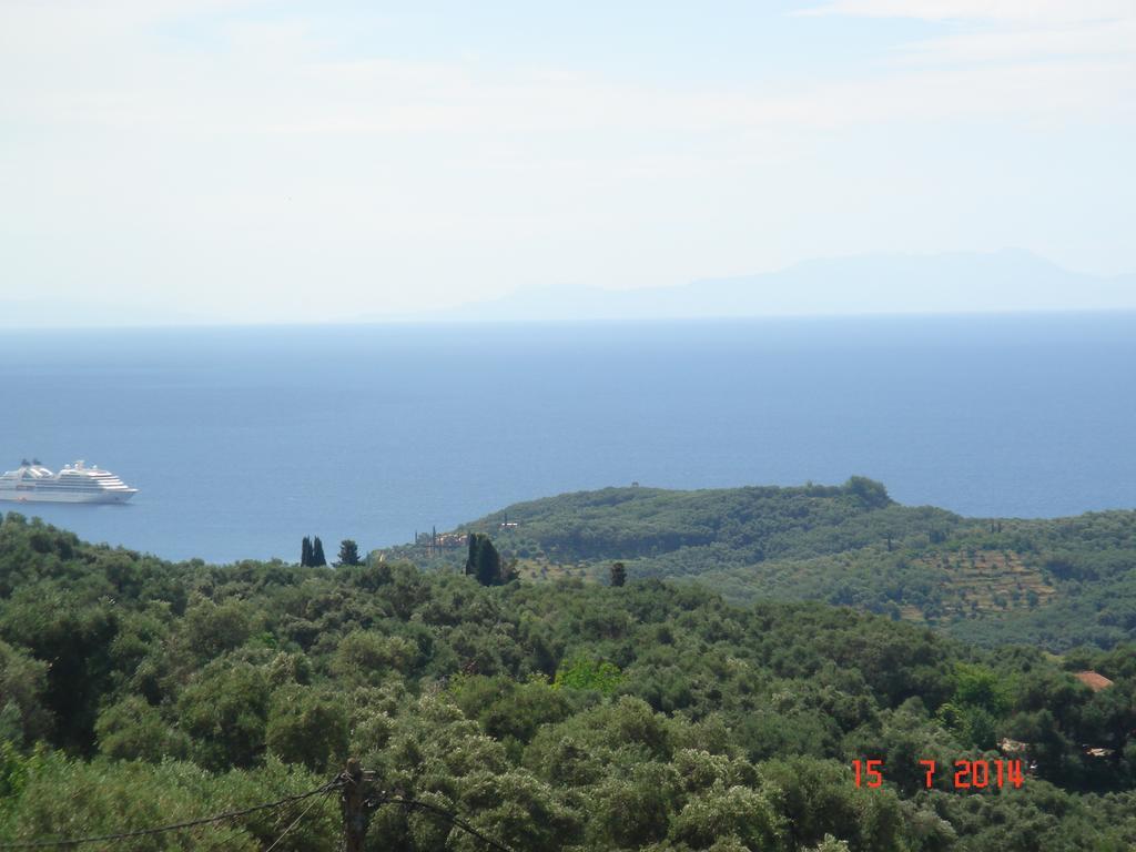 Ferienwohnung Spyridonou House Parga Zimmer foto